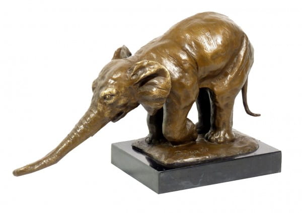 Lifelike animal bronze - Elephant begging - signed Bugatti