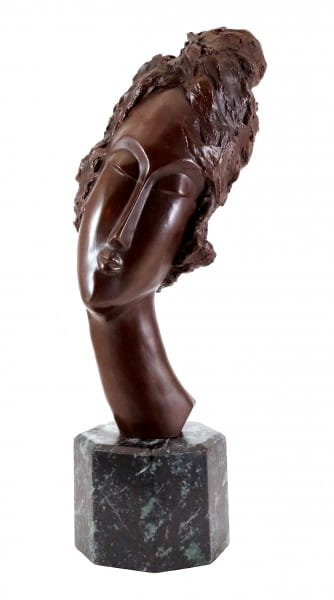Bronze sculpture - Woman's Head - sign. Amedeo Modigliani