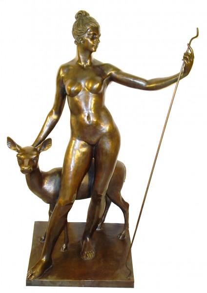 Large Sculpture Bronze - The Diana goddes of hunt - signed MC.