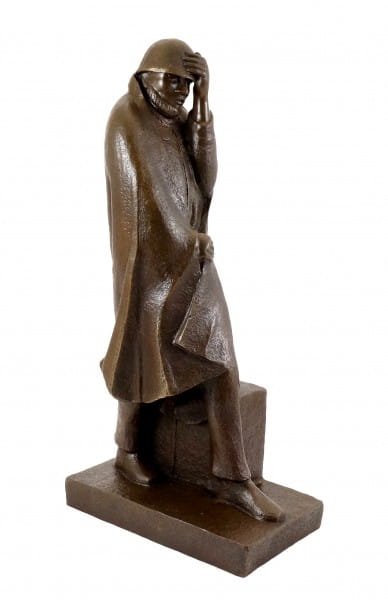 Bronze statue - Wanderer in the Wind (1934) - Ernst Barlach